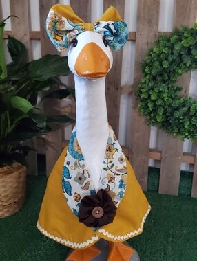 Porch Goose Outfit With Bow For Larger Concrete Goose